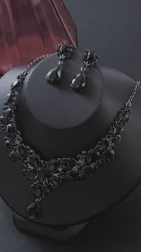 Hala Paris – Parure collier et boucle d'oreilles noir en zinc